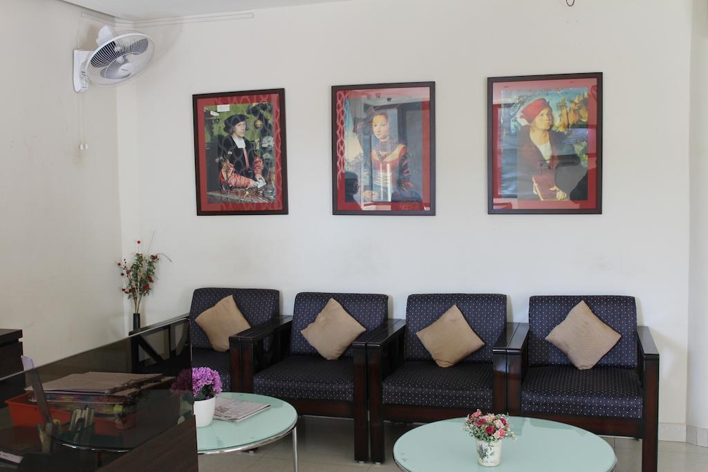 Dibrugarh Club House Hotel Exterior photo